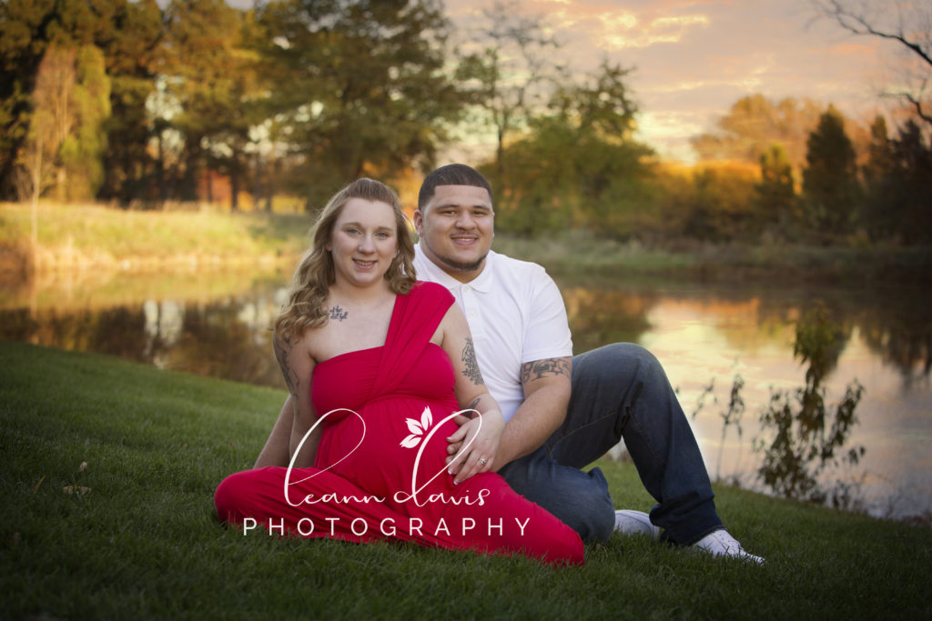 Pregnancy and Maternity Photographer in Lincoln NE