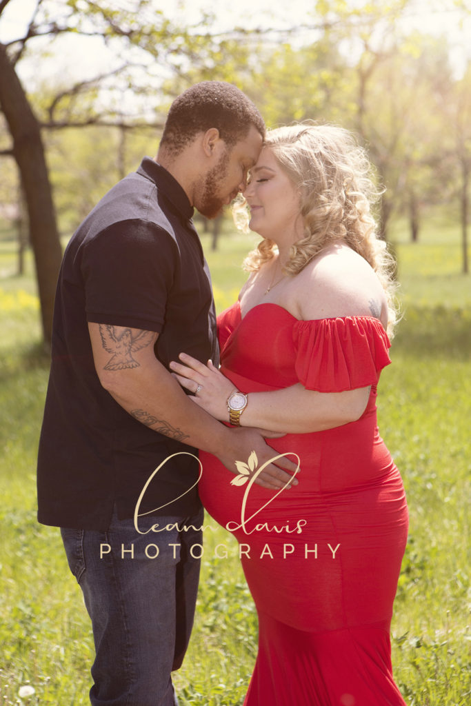 Pregnancy and Maternity Photographer in Lincoln NE