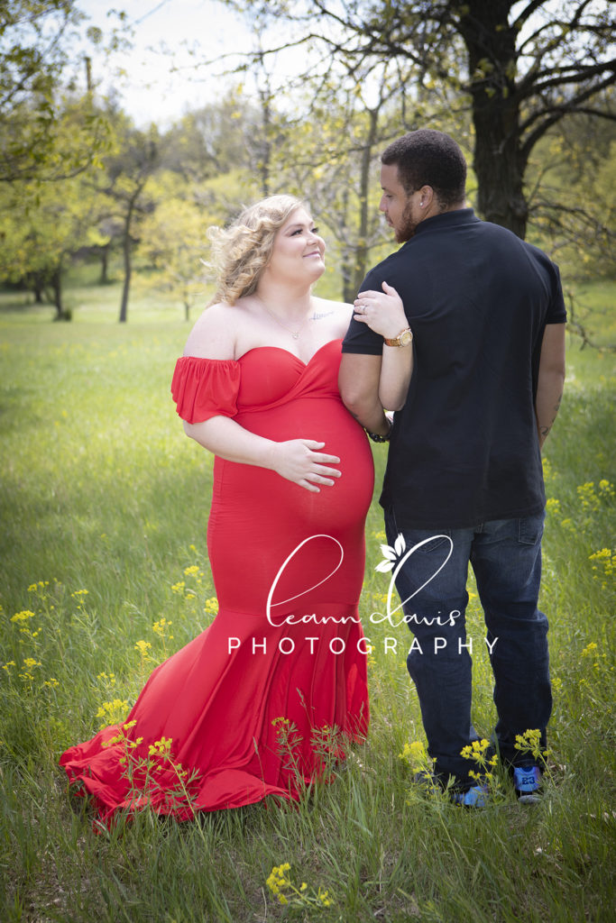Pregnancy and Maternity Photographer in Lincoln NE