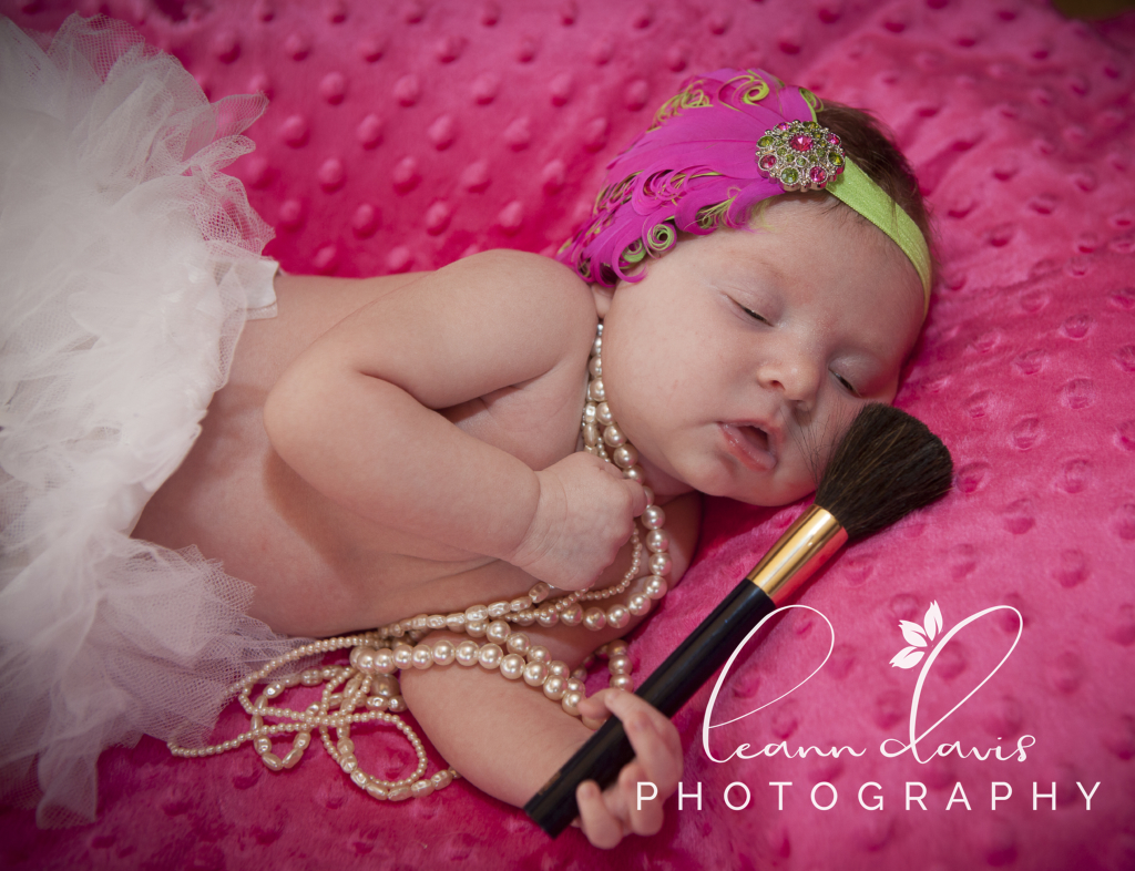 newborn baby photographer in Lincoln, ne